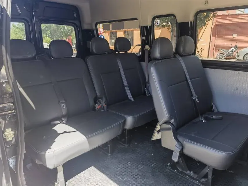 2023 MAXUS XinTu V80 2.0T 139HP L4 6MT,autocango,china used car exporter,china ev exporter,chinese used car exporter,chinese used ev exporter