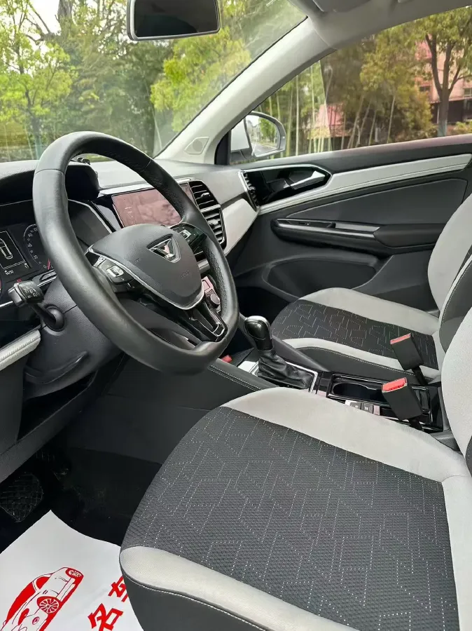 2022 Jetta VS7 1.4T 150HP L4 6AT,autocango,china used car exporter,china ev exporter,chinese used car exporter,chinese used ev exporter