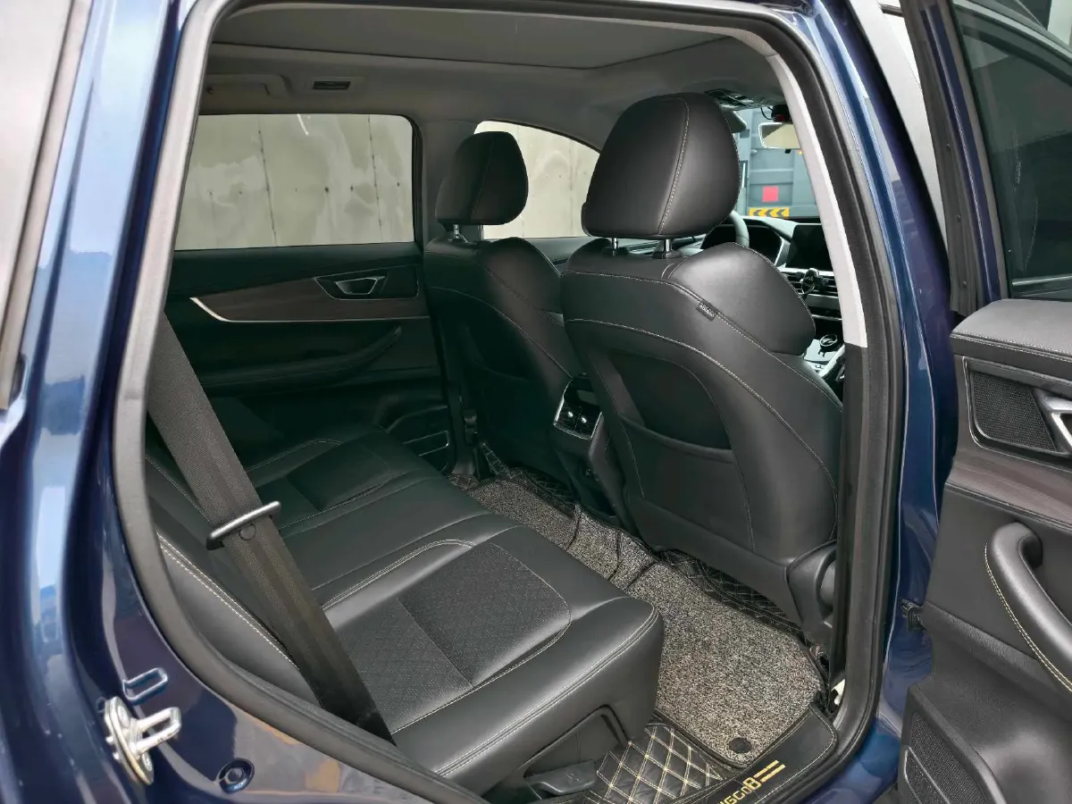 2019 Chery Tiggo 8 1.6T 197HP L4 7DCT,autocango,china used car exporter,china ev exporter,chinese used car exporter,chinese used ev exporter