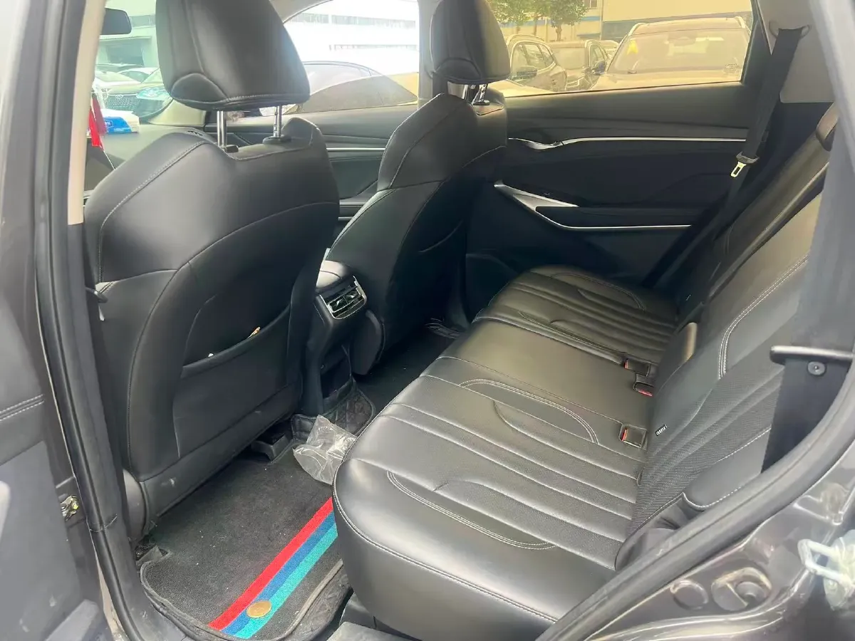 2021 ChangAn CS75 Plus 1.5T 178HP L4 6AT,autocango,china used car exporter,china ev exporter,chinese used car exporter,chinese used ev exporter