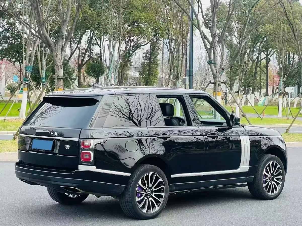 2018 Land Rover Range Rover Evoque 2.0T 241HP L4 9AT,autocango,china used car exporter,china ev exporter,chinese used car exporter,chinese used ev exporter