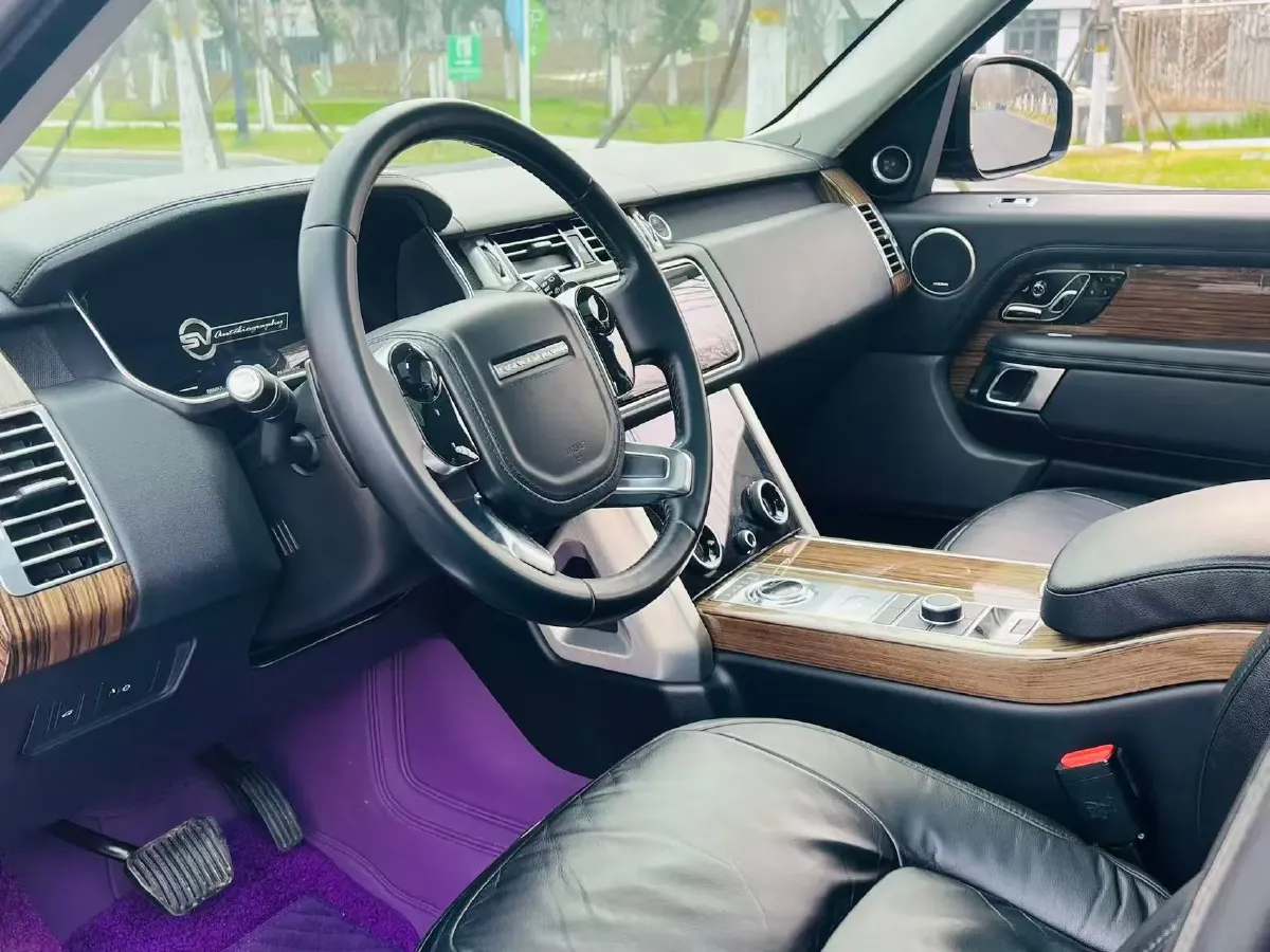 2018 Land Rover Range Rover Evoque 2.0T 241HP L4 9AT,autocango,china used car exporter,china ev exporter,chinese used car exporter,chinese used ev exporter