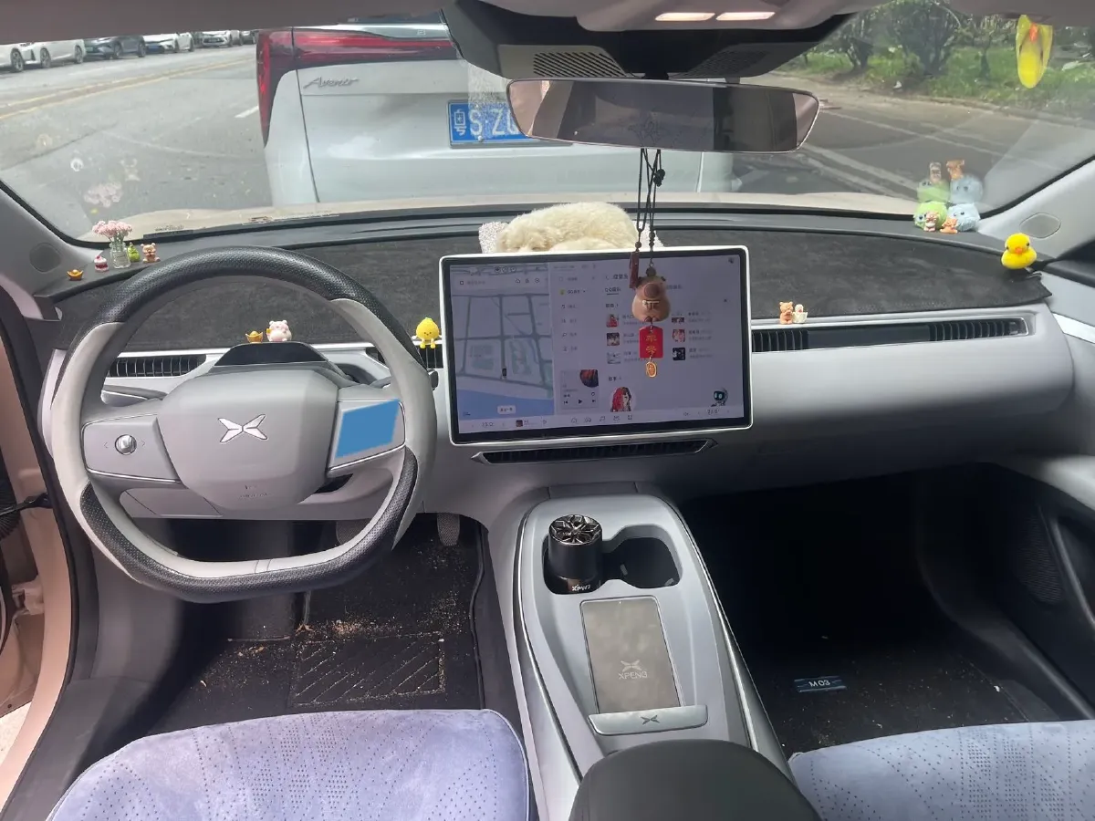 2025 Xpeng G6 BEV 68.5KWH,autocango,china used car exporter,china ev exporter,chinese used car exporter,chinese used ev exporter