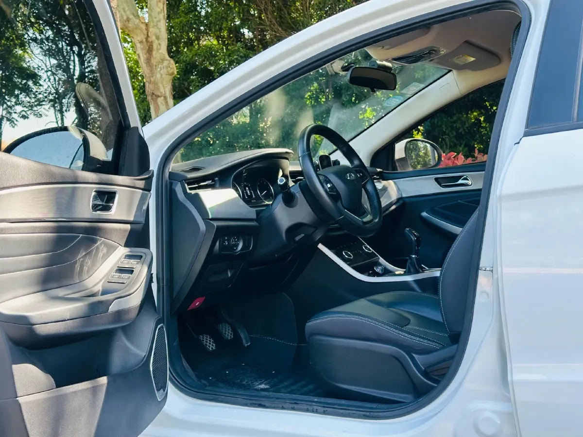 2019 Chery Arrizo 5 1.5L 116HP L4 5MT,autocango,china used car exporter,china ev exporter,chinese used car exporter,chinese used ev exporter