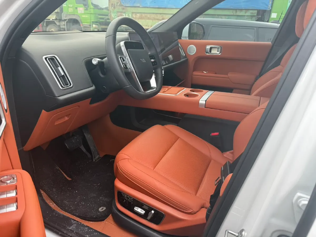 2025 Li L7 Range Extended 154HP REEV,autocango,china used car exporter,china ev exporter,chinese used car exporter,chinese used ev exporter