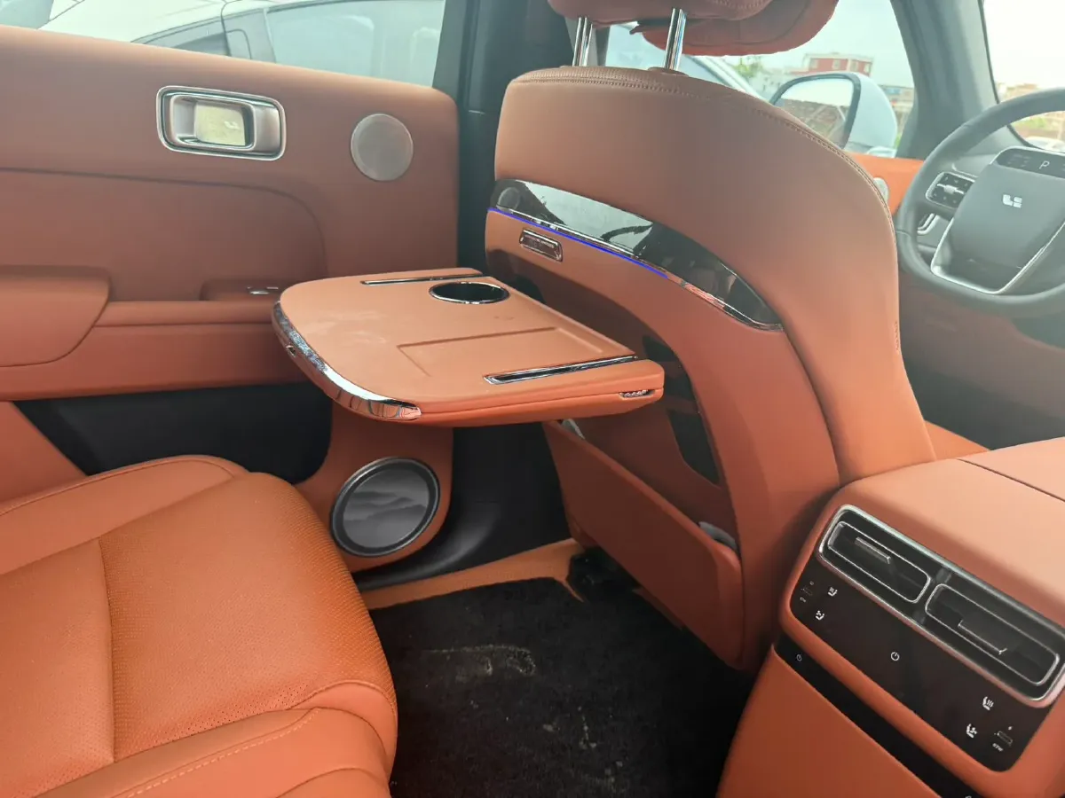 2025 Li L7 Range Extended 154HP REEV,autocango,china used car exporter,china ev exporter,chinese used car exporter,chinese used ev exporter