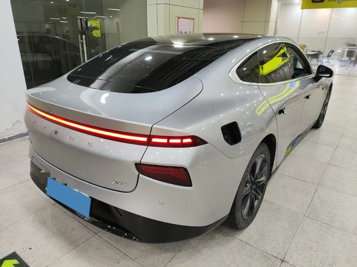 2021 Xpeng P7 BEV 60.2KWH,autocango,china used car exporter,china ev exporter,chinese used car exporter,chinese used ev exporter