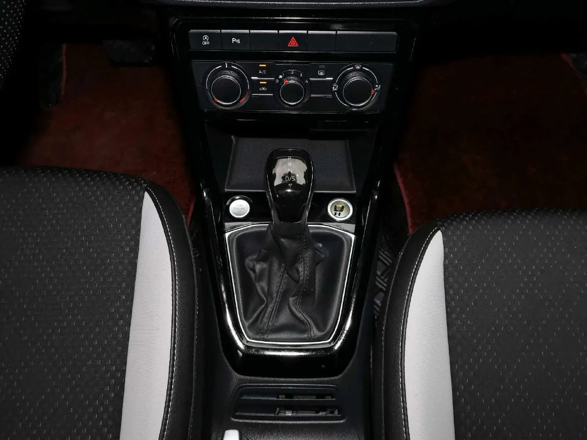 2021 Volkswagen Tacqua 1.5L 113HP L4 6AT,autocango,china used car exporter,china ev exporter,chinese used car exporter,chinese used ev exporter