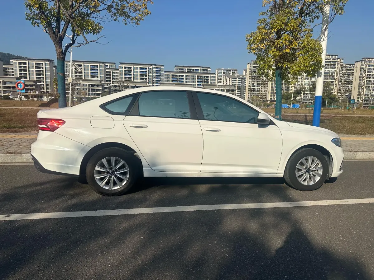 2023 Volkswagen Lavida 1.5L 113HP L4 6AT,autocango,china used car exporter,china ev exporter,chinese used car exporter,chinese used ev exporter