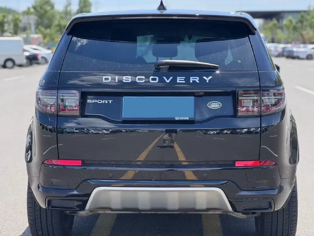 2024 Land Rover Discovery Sport 2.0T 249HP L4 9AT,autocango,china used car exporter,china ev exporter,chinese used car exporter,chinese used ev exporter