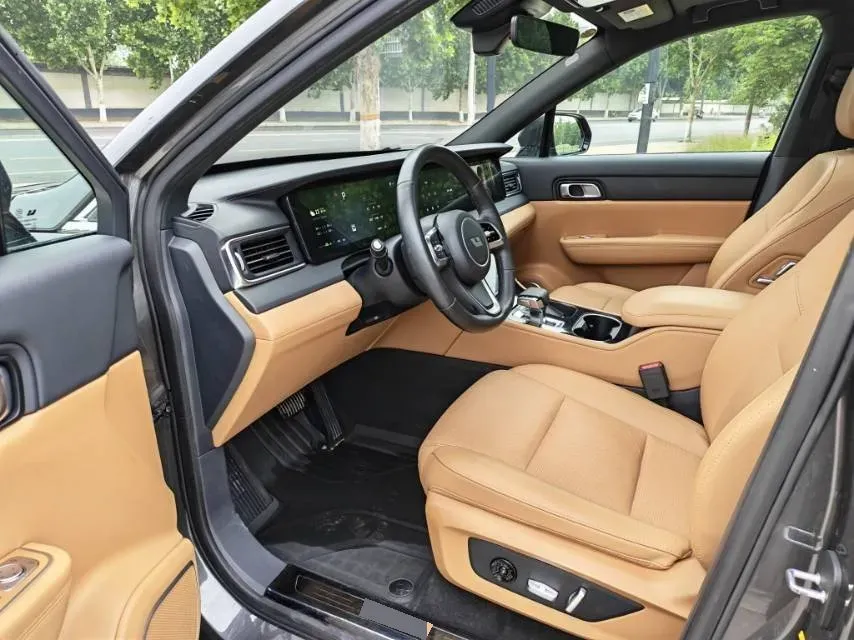 2021 Li ONE Range Extended 131HP REEV 40.5KWH,autocango,china used car exporter,china ev exporter,chinese used car exporter,chinese used ev exporter