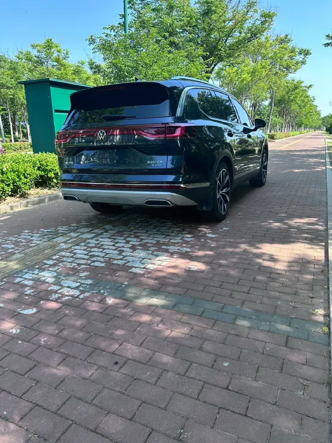 2023 Volkswagen Talagon 2.5T 299HP V6 7DCT,autocango,china used car exporter,china ev exporter,chinese used car exporter,chinese used ev exporter