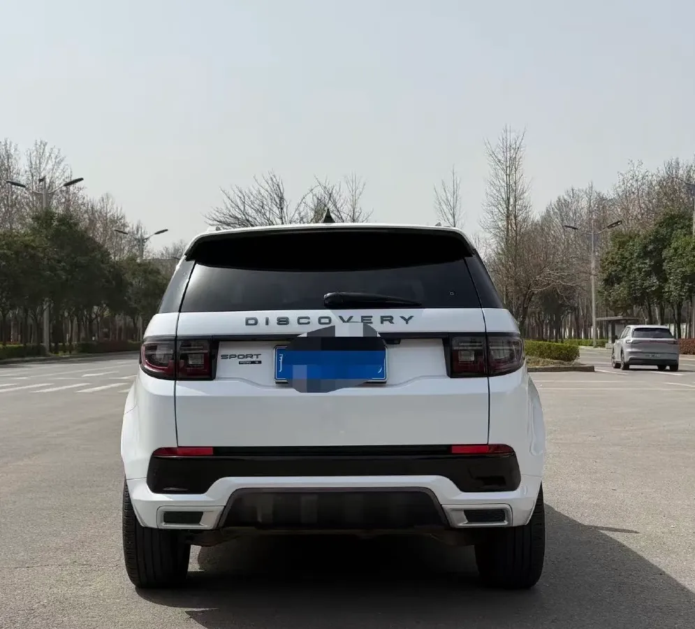 2020 Land Rover Discovery Sport 2.0T 249HP L4 9AT,autocango,china used car exporter,china ev exporter,chinese used car exporter,chinese used ev exporter