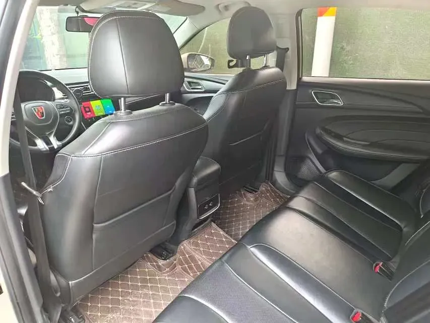 2020 Roewe i5 1.5L 120HP L4 CVT,autocango,china used car exporter,china ev exporter,chinese used car exporter,chinese used ev exporter