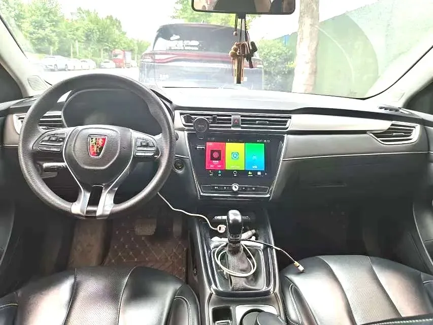 2020 Roewe i5 1.5L 120HP L4 CVT,autocango,china used car exporter,china ev exporter,chinese used car exporter,chinese used ev exporter