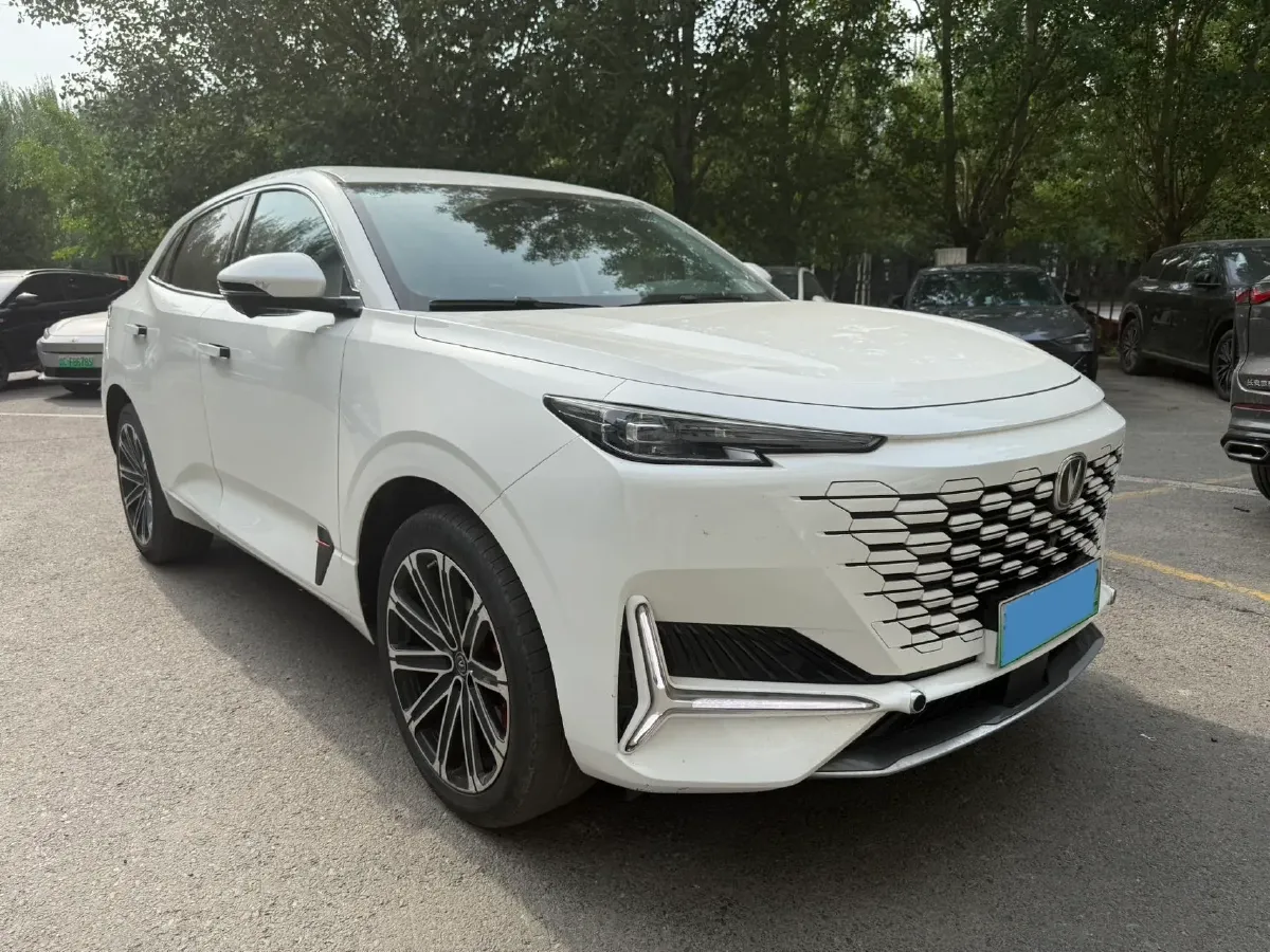 2022 Chevrolet Menlo BEV 61.1KWH,autocango,china used car exporter,china ev exporter,chinese used car exporter,chinese used ev exporter
