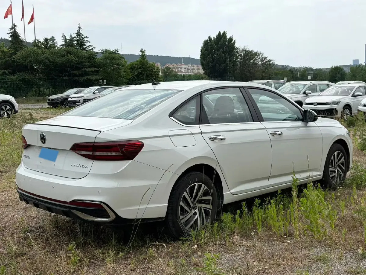 2024 Volkswagen Lavida 1.5T 160HP L4 7DCT,autocango,china used car exporter,china ev exporter,chinese used car exporter,chinese used ev exporter
