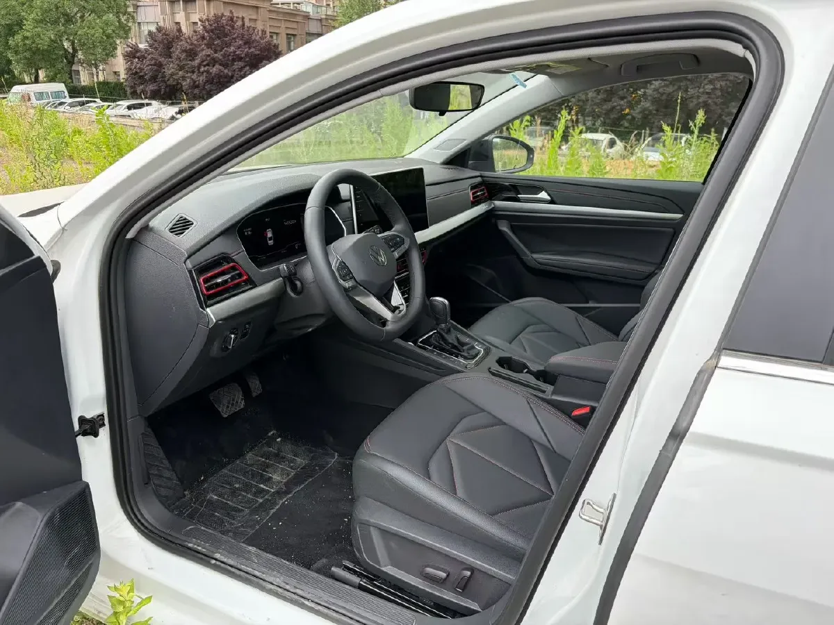 2024 Volkswagen Lavida 1.5T 160HP L4 7DCT,autocango,china used car exporter,china ev exporter,chinese used car exporter,chinese used ev exporter