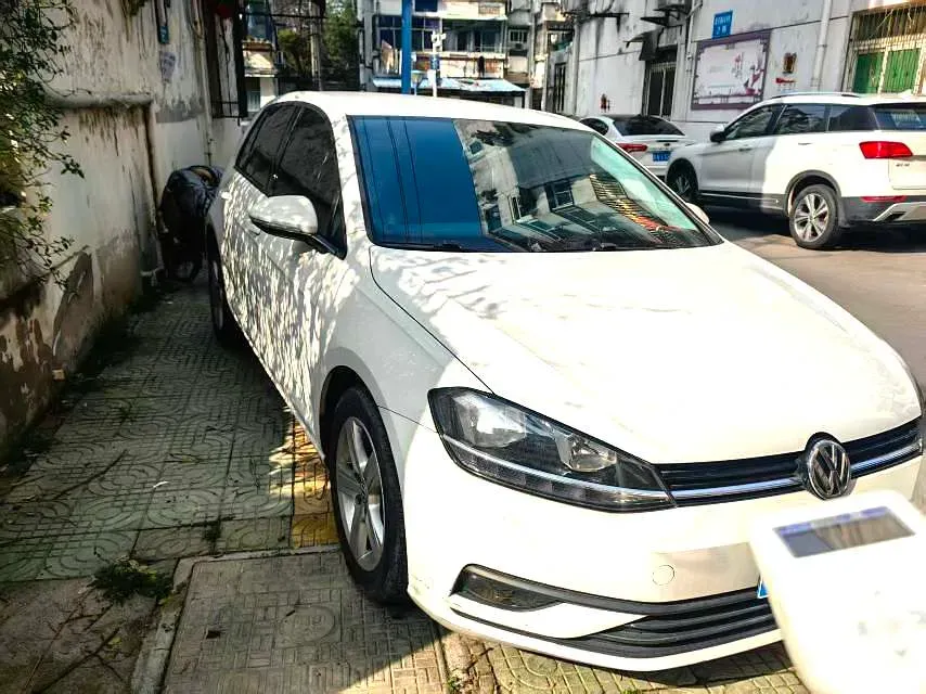 2018 Volkswagen Golf 1.6L 110HP L4 6AT,autocango,china used car exporter,china ev exporter,chinese used car exporter,chinese used ev exporter