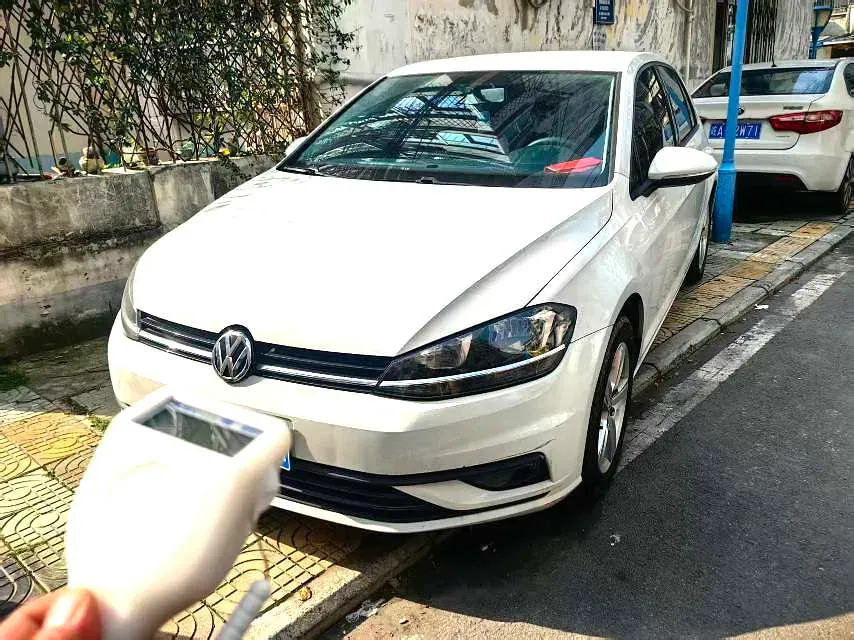 2018 Volkswagen Golf 1.6L 110HP L4 6AT,autocango,china used car exporter,china ev exporter,chinese used car exporter,chinese used ev exporter