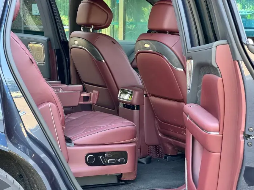 2026 Voyah TaiShan 1.5T 150HP L4 PHEV,autocango,china used car exporter,china ev exporter,chinese used car exporter,chinese used ev exporter