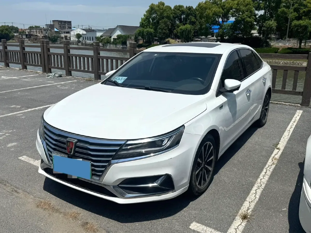 2017 Roewe i6 1.0T 125HP L3 2AT PHEV,autocango,china used car exporter,china ev exporter,chinese used car exporter,chinese used ev exporter