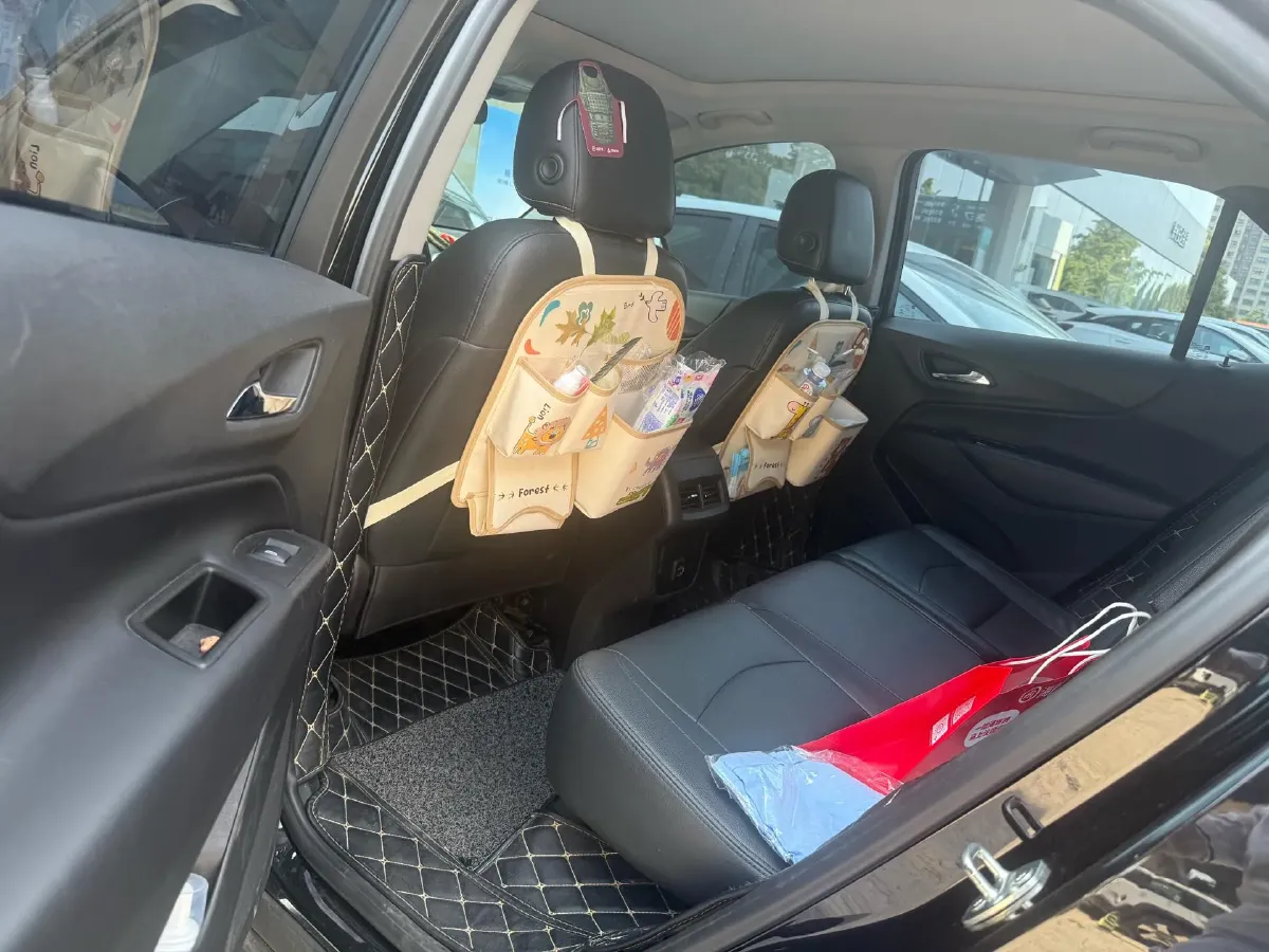 2018 Chevrolet Equinox 1.5T 180HP L4 6AT,autocango,china used car exporter,china ev exporter,chinese used car exporter,chinese used ev exporter