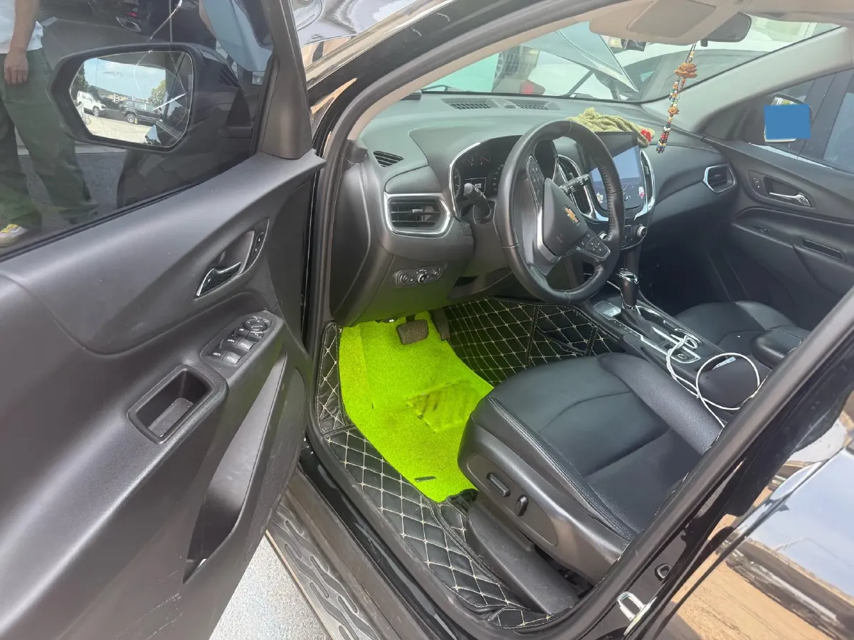 2018 Chevrolet Equinox 1.5T 180HP L4 6AT,autocango,china used car exporter,china ev exporter,chinese used car exporter,chinese used ev exporter