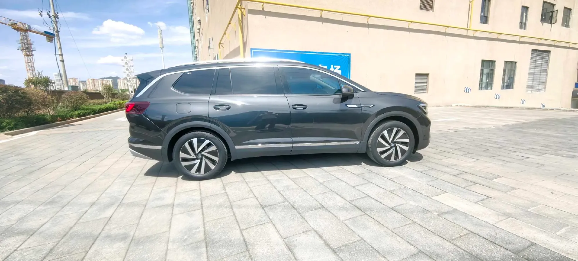 2021 Volkswagen Talagon 2.0T 220HP L4 7DCT,autocango,china used car exporter,china ev exporter,chinese used car exporter,chinese used ev exporter