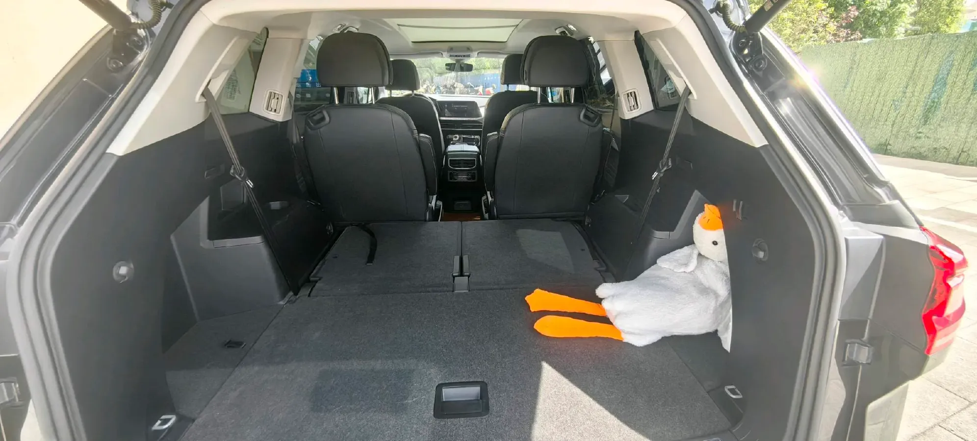 2021 Volkswagen Talagon 2.0T 220HP L4 7DCT,autocango,china used car exporter,china ev exporter,chinese used car exporter,chinese used ev exporter