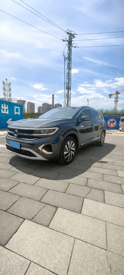 2021 Volkswagen Talagon 2.0T 220HP L4 7DCT,autocango,china used car exporter,china ev exporter,chinese used car exporter,chinese used ev exporter