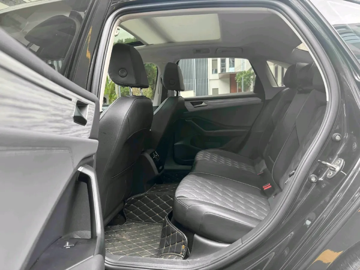 2023 Volkswagen Sagitar 1.5T 160HP L4 7DCT,autocango,china used car exporter,china ev exporter,chinese used car exporter,chinese used ev exporter