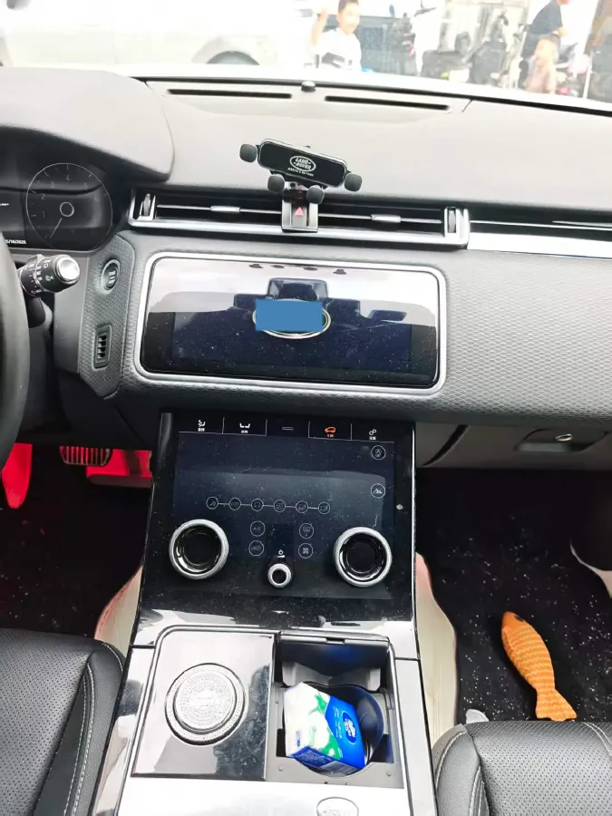 2020 Land Rover Range Rover Velar 2.0T 250HP L4 8AT,autocango,china used car exporter,china ev exporter,chinese used car exporter,chinese used ev exporter
