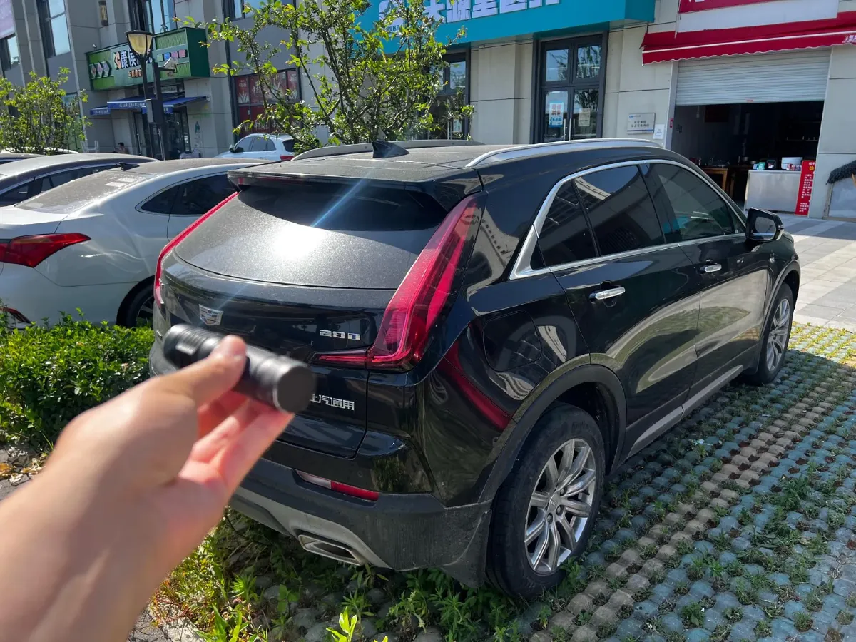 2022 Cadillac XT4 2.0T 237HP L4 9AT,autocango,china used car exporter,china ev exporter,chinese used car exporter,chinese used ev exporter