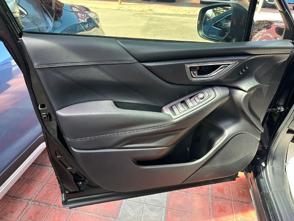 2021 Subaru Forester 2.0L 154HP H4 CVT,autocango,china used car exporter,china ev exporter,chinese used car exporter,chinese used ev exporter
