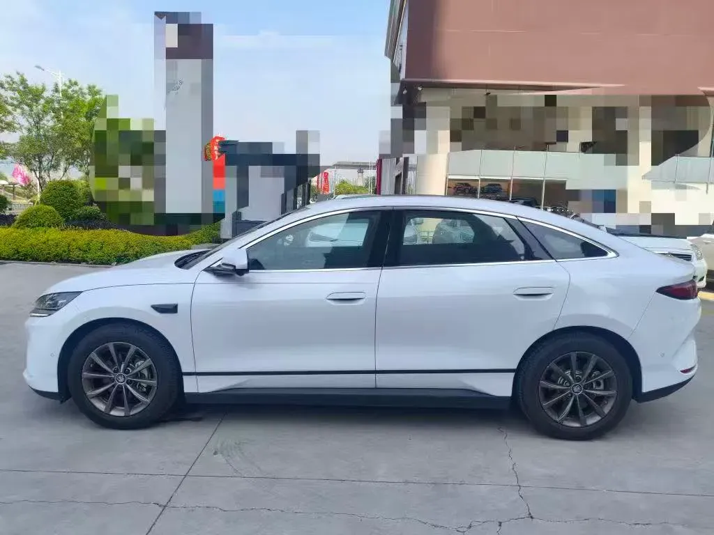 2025 BYD QinL BEV,autocango,china used car exporter,china ev exporter,chinese used car exporter,chinese used ev exporter