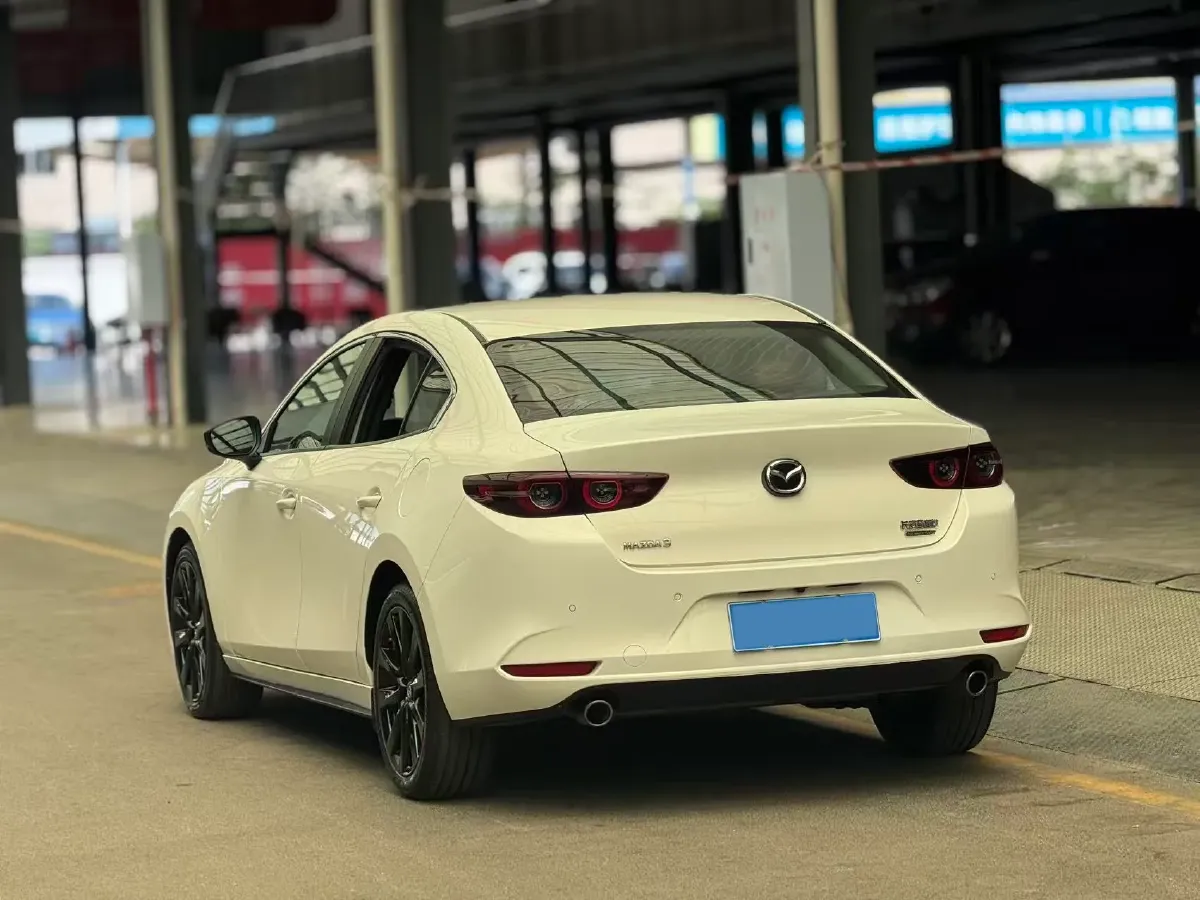 2023 Mazda 3 Axela 2.0L 158HP L4 6AT,autocango,china used car exporter,china ev exporter,chinese used car exporter,chinese used ev exporter
