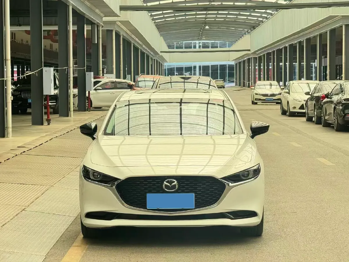 2023 Mazda 3 Axela 2.0L 158HP L4 6AT,autocango,china used car exporter,china ev exporter,chinese used car exporter,chinese used ev exporter