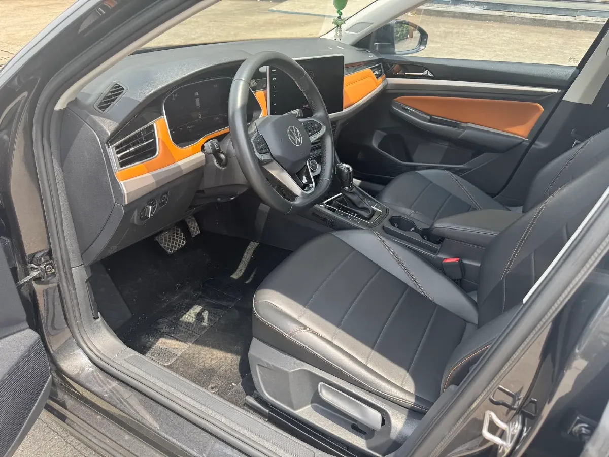 2023 Volkswagen Bora 1.2T 116HP L4 7DCT,autocango,china used car exporter,china ev exporter,chinese used car exporter,chinese used ev exporter