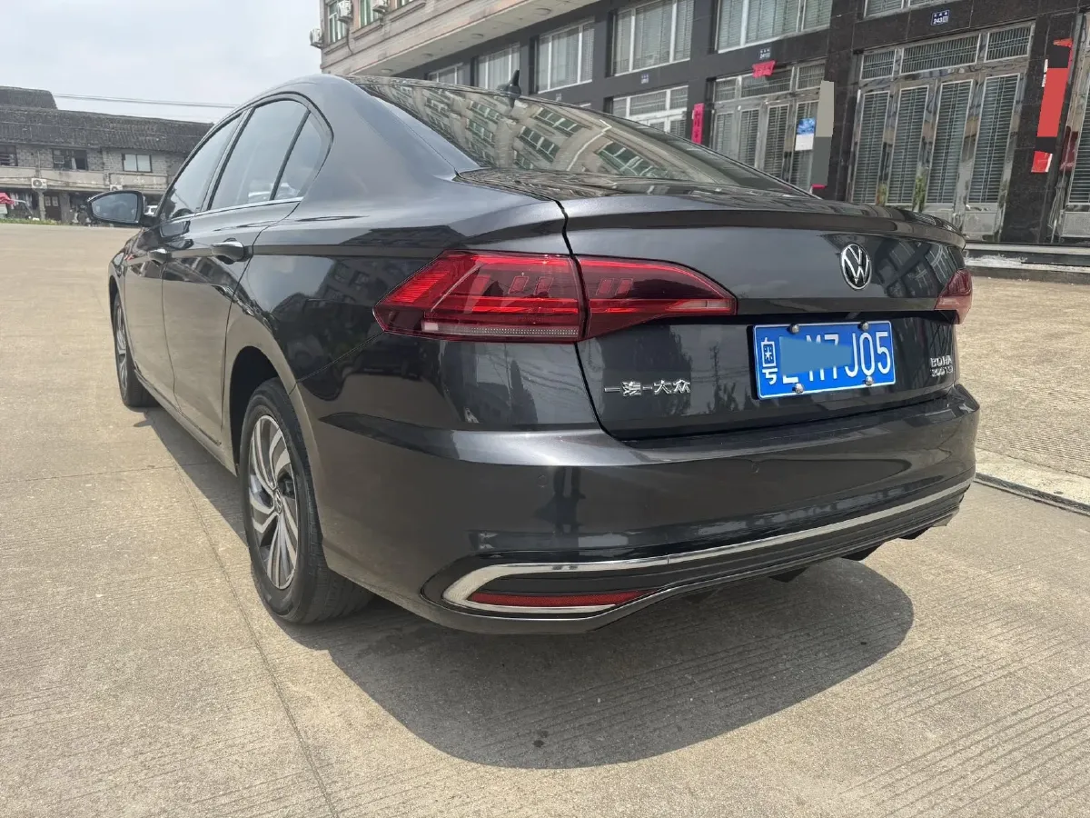 2023 Volkswagen Bora 1.2T 116HP L4 7DCT,autocango,china used car exporter,china ev exporter,chinese used car exporter,chinese used ev exporter