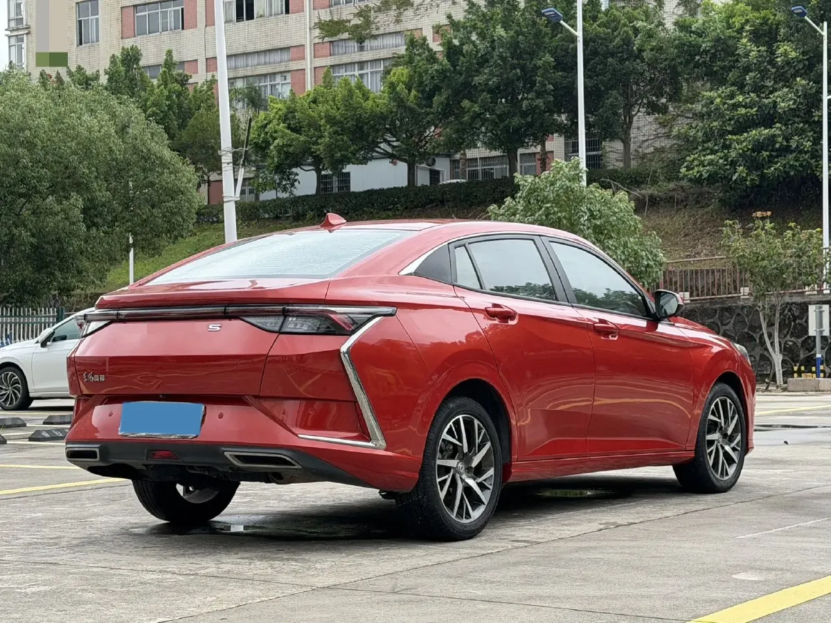 2020 DongFeng Aeolus YiXuan 1.5T 150HP L4 6DCT,autocango,china used car exporter,china ev exporter,chinese used car exporter,chinese used ev exporter