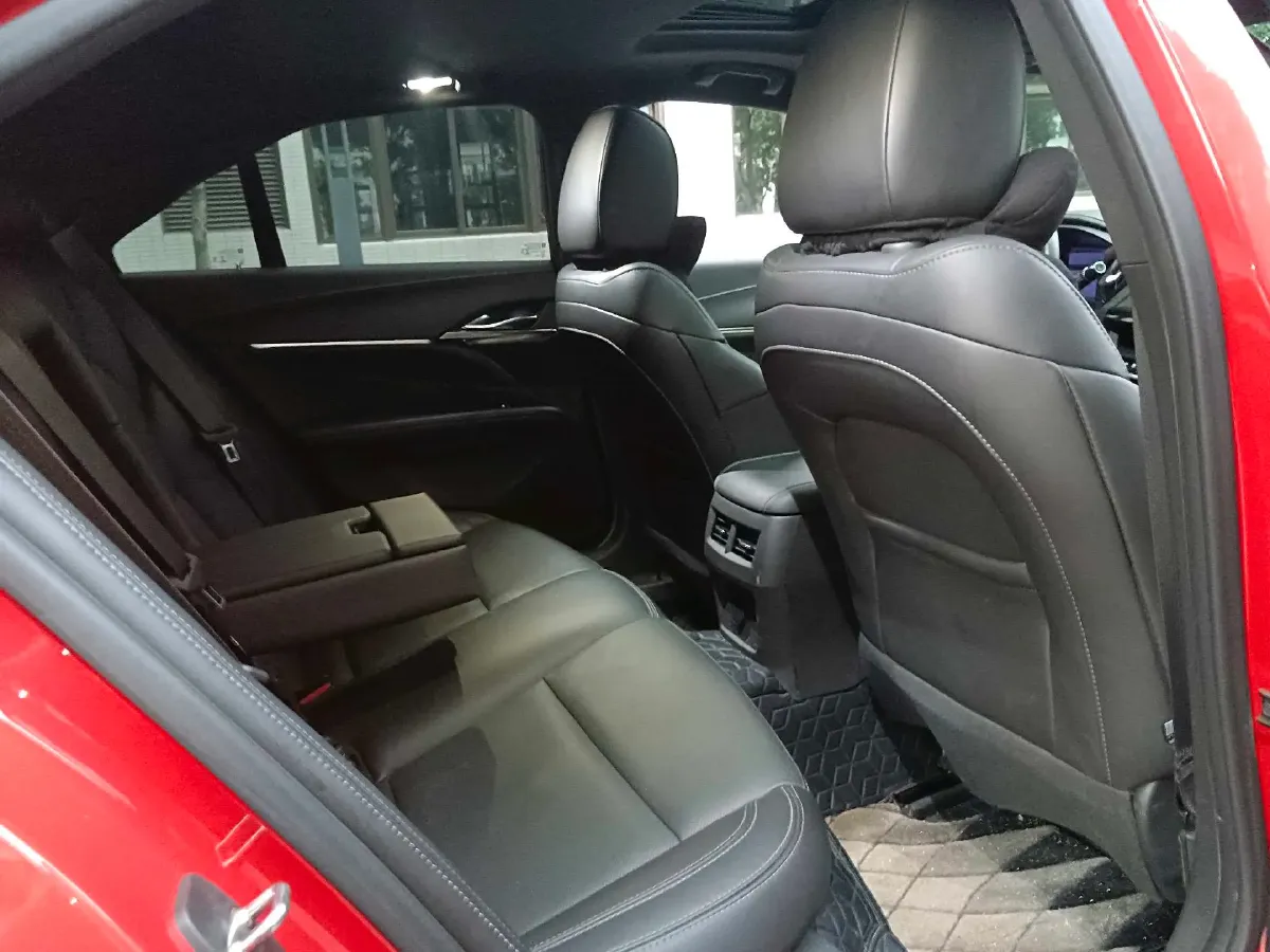 2022 Cadillac CT4 2.0T 237HP L4 8AT,autocango,china used car exporter,china ev exporter,chinese used car exporter,chinese used ev exporter