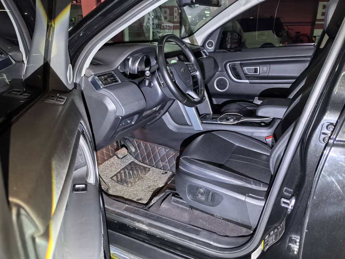 2019 Land Rover Discovery Sport 2.0T 241HP L4 9AT,autocango,china used car exporter,china ev exporter,chinese used car exporter,chinese used ev exporter
