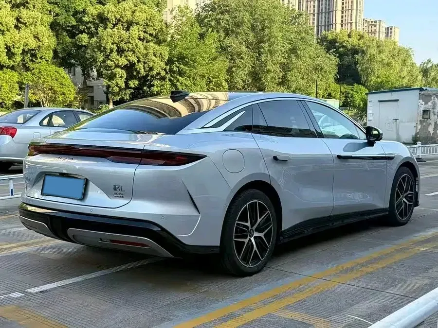 2025 BYD HanL BEV,autocango,china used car exporter,china ev exporter,chinese used car exporter,chinese used ev exporter