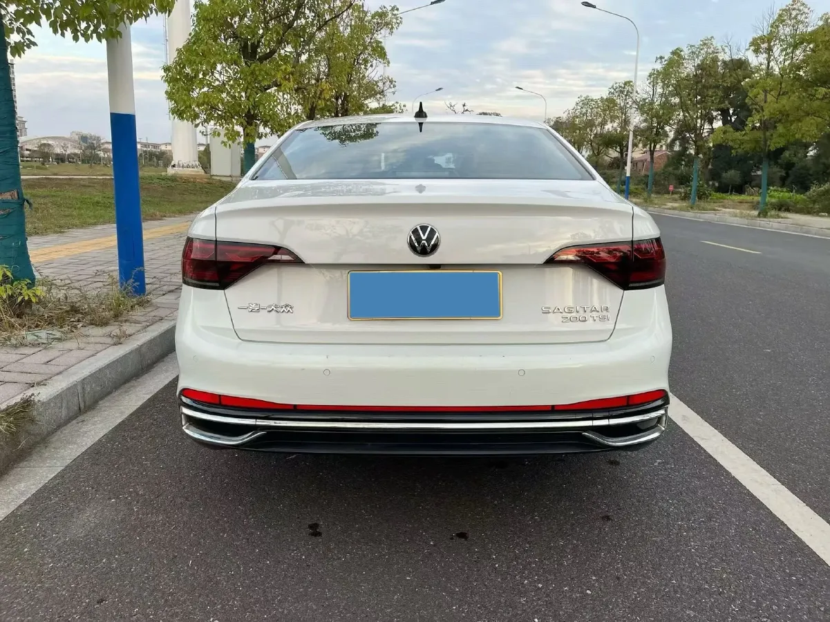 2022 Volkswagen Sagitar 1.2T 116HP L4 7DCT,autocango,china used car exporter,china ev exporter,chinese used car exporter,chinese used ev exporter