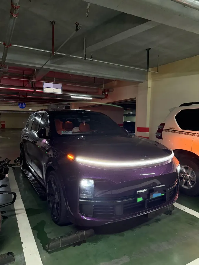 2022 Li L9 Range Extended 154HP REEV 42.6KWH,autocango,china used car exporter,china ev exporter,chinese used car exporter,chinese used ev exporter