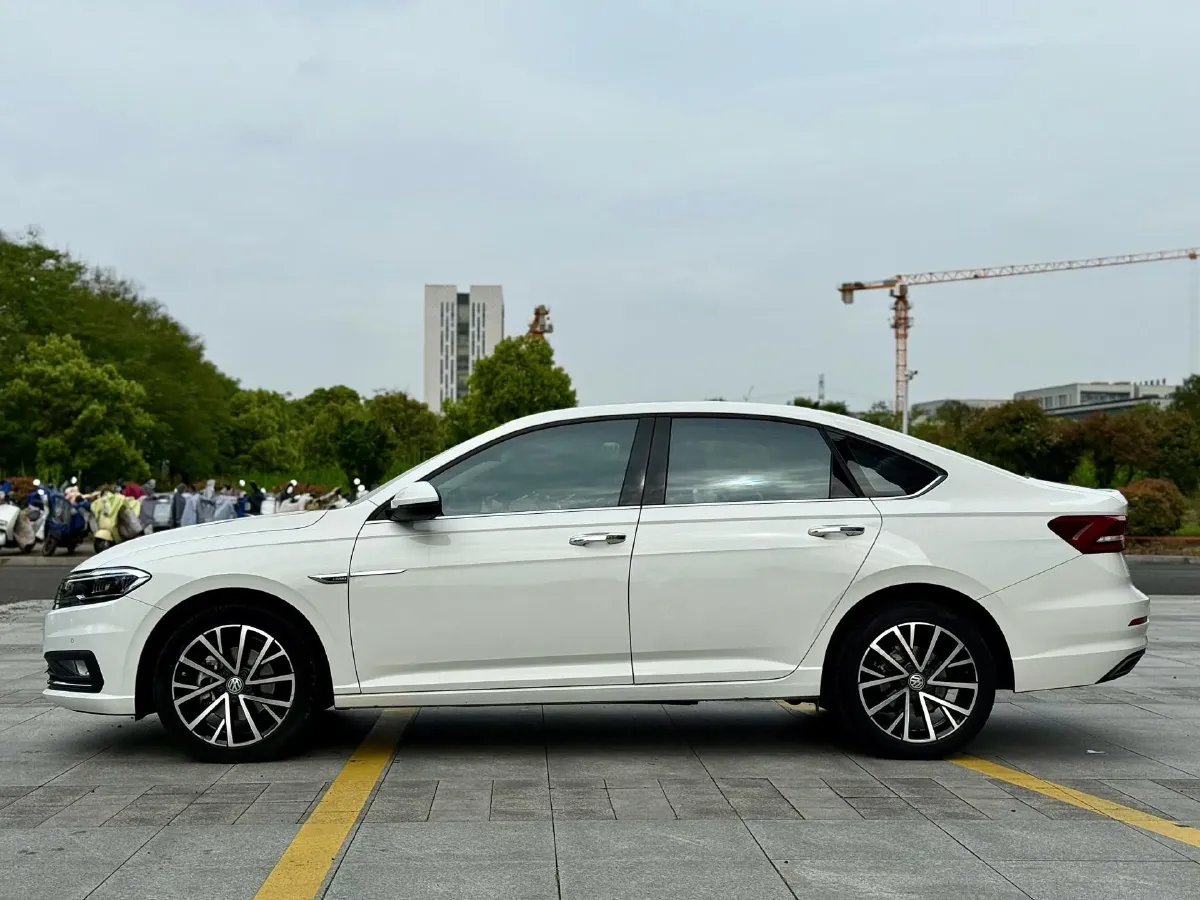 2019 Buick Verano 1.5T 169HP L4 7DCT,autocango,china used car exporter,china ev exporter,chinese used car exporter,chinese used ev exporter
