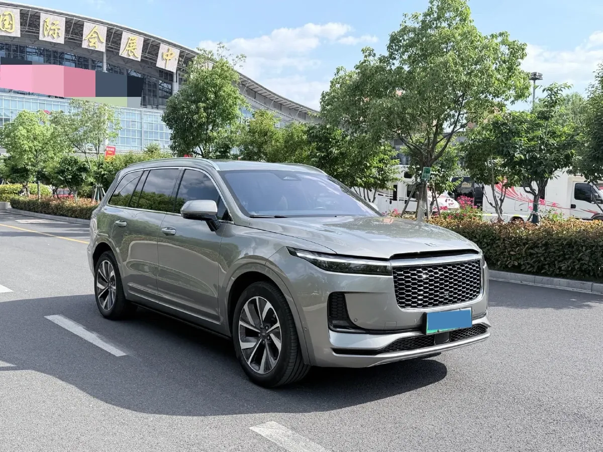 2021 Li ONE Range Extended 131HP REEV 40.5KWH,autocango,china used car exporter,china ev exporter,chinese used car exporter,chinese used ev exporter