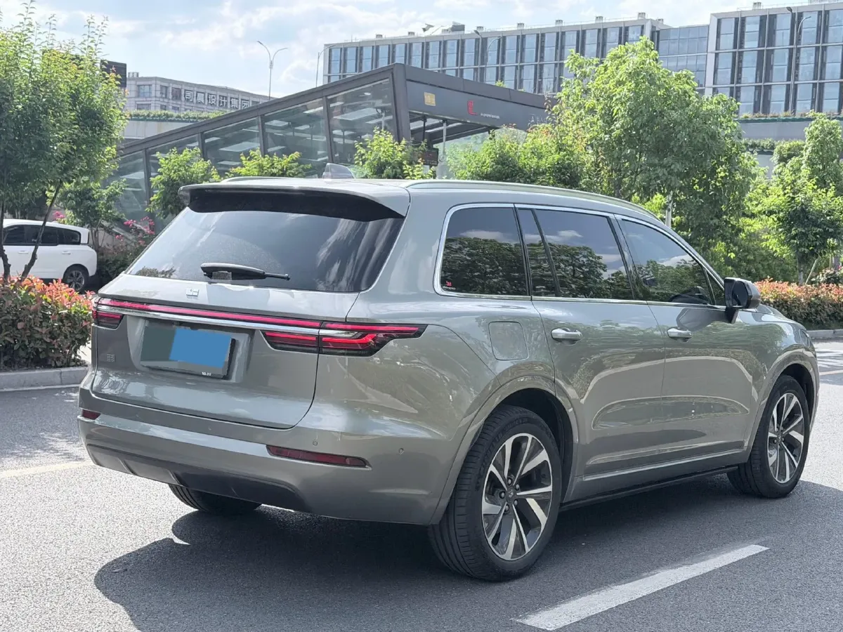 2021 Li ONE Range Extended 131HP REEV 40.5KWH,autocango,china used car exporter,china ev exporter,chinese used car exporter,chinese used ev exporter