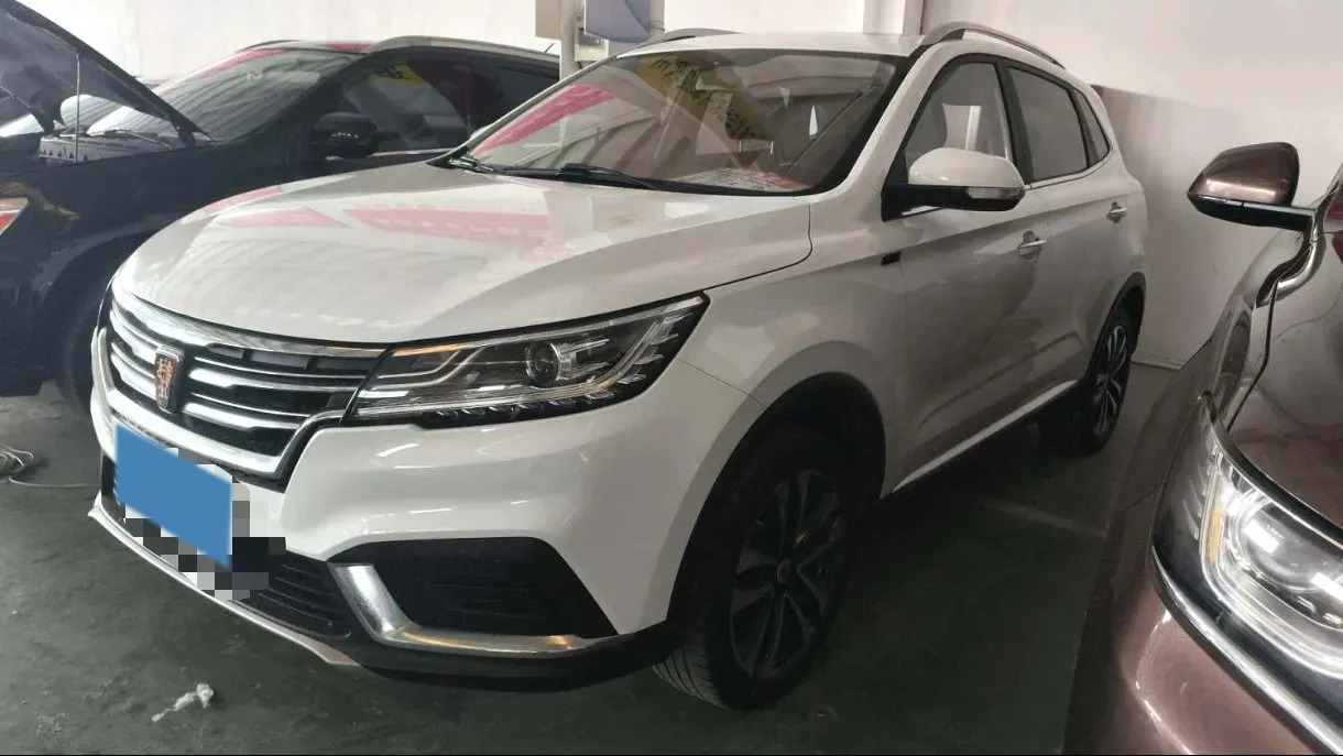 2020 Roewe RX3 1.6L 125HP L4 5MT,autocango,china used car exporter,china ev exporter,chinese used car exporter,chinese used ev exporter